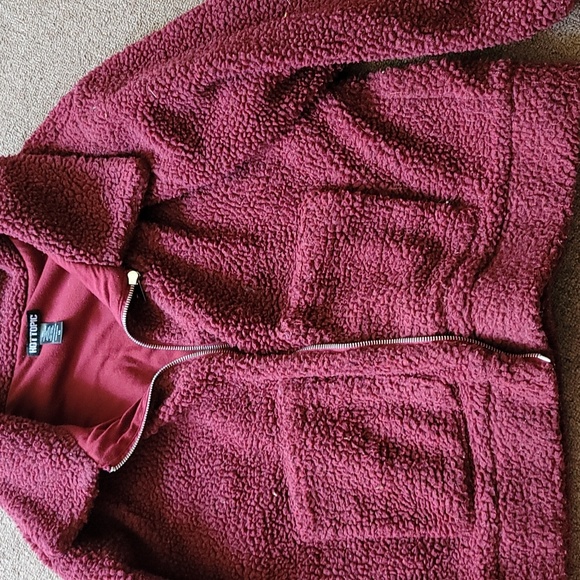 Hot topic burgundy red large sherpa jacket/throw over - Picture 5 of 6